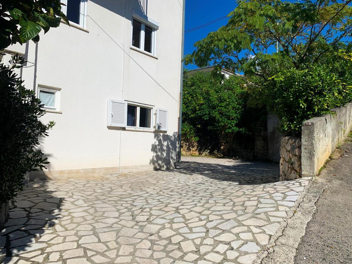 קריקווניצה Apartments Julija מראה חיצוני תמונה